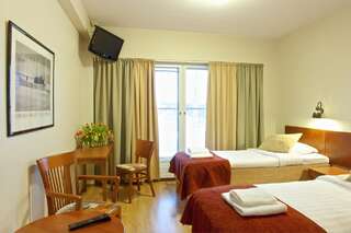 Отель Hotelli Helmi Турку Двухместный номер с 2 отдельными кроватями-2